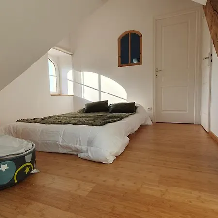 Du Croissant Apartamento *