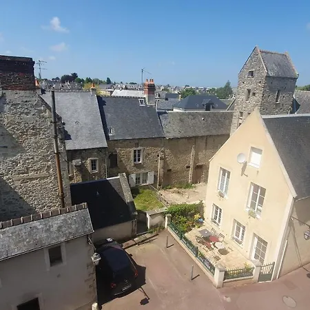 Du Croissant Apartman Bayeux